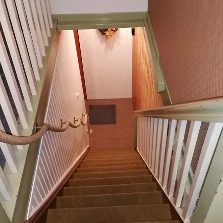 Huus Unner Lee 2 Apartment